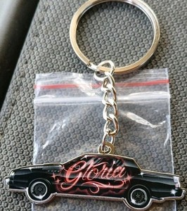 Rare New 2025 SZA KENDRICK LAMAR GNT Grand National Tour GLORIA CAR KEYCHAIN RED