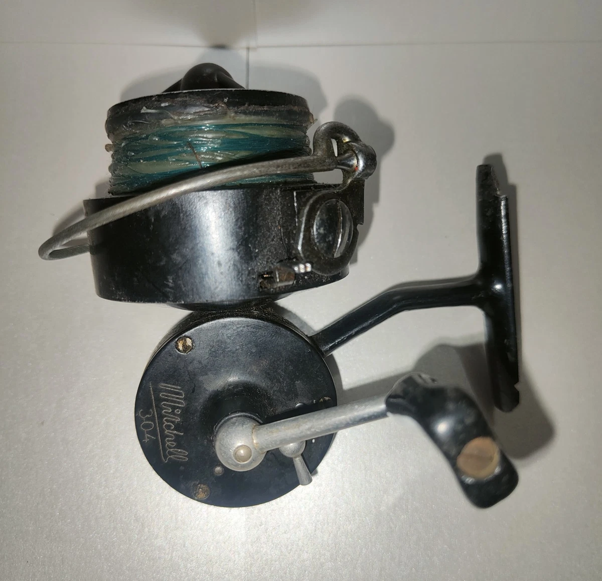Moulinet De Pêche Mitchell 304s - New Old Stock (NOS) Neuf