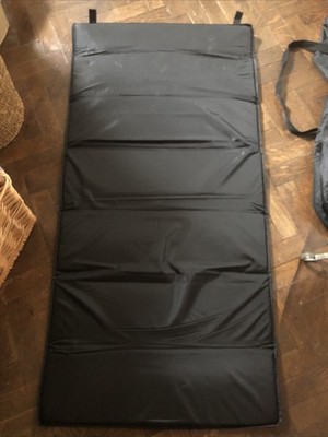 Faltbare harte Unterseite Schwamm Top Picknick Bodenmatte 46 Zoll x 23 Zoll + Tasche Camp Festival