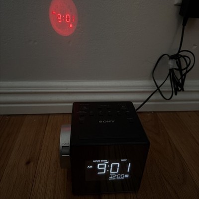 Sony ICF-C1PJ FM/AM Clock Radio with Time Projection Projector  Tested & Working
