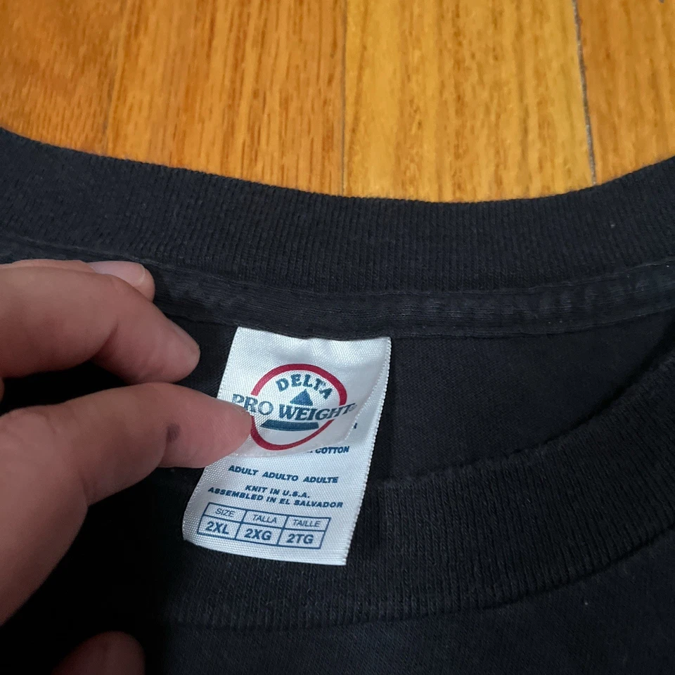 Camiseta De Colección Deadwood Wild Bill Rides Again Delta Pro Etiqueta Gráfica 2XL Motociclista Y2K Foto 3 de 4