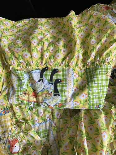 JUEGO COMPLETO de cortinas y valencia edredón manta doble Holly Hobbie vintage - Imagen 4 de 5
