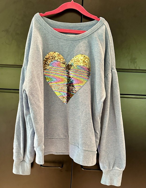 Girls Gap XL (12) Sweatshirt Sequin Heart 
