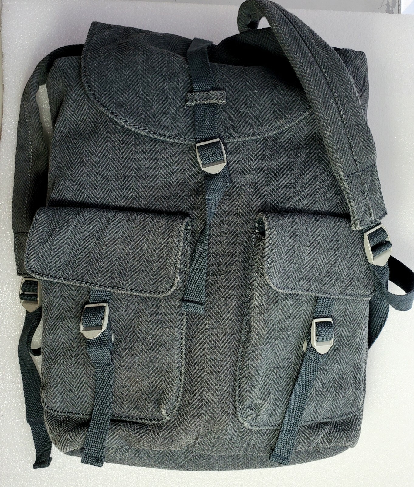 Universal Thread Flap Drawstring Striped Beige Gr… - image 1