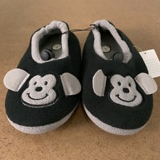 Boys Shoe Size Large 1/2 Black Gray Animal Adjustable House Slippers NWT
