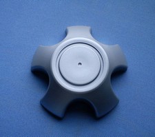 2 Nabenkappen Nabendeckel Felgendeckel Center Cap 130,0 mm 68,0 mm RAV 4  1210