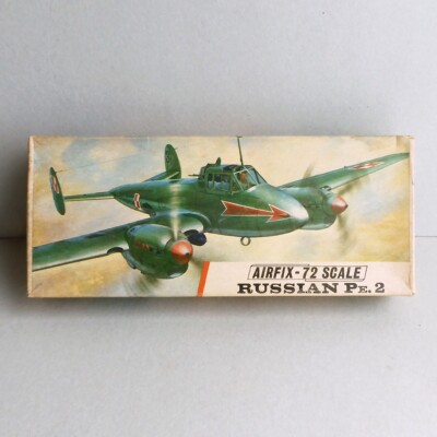Vintage Airfix 1/72 Russian PE.2 Airplane Plastic model kit #258