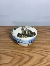 Boleskawiec Polish Pottery Heart Shaped Lidded Trinket Box Bunzhau Church 5”