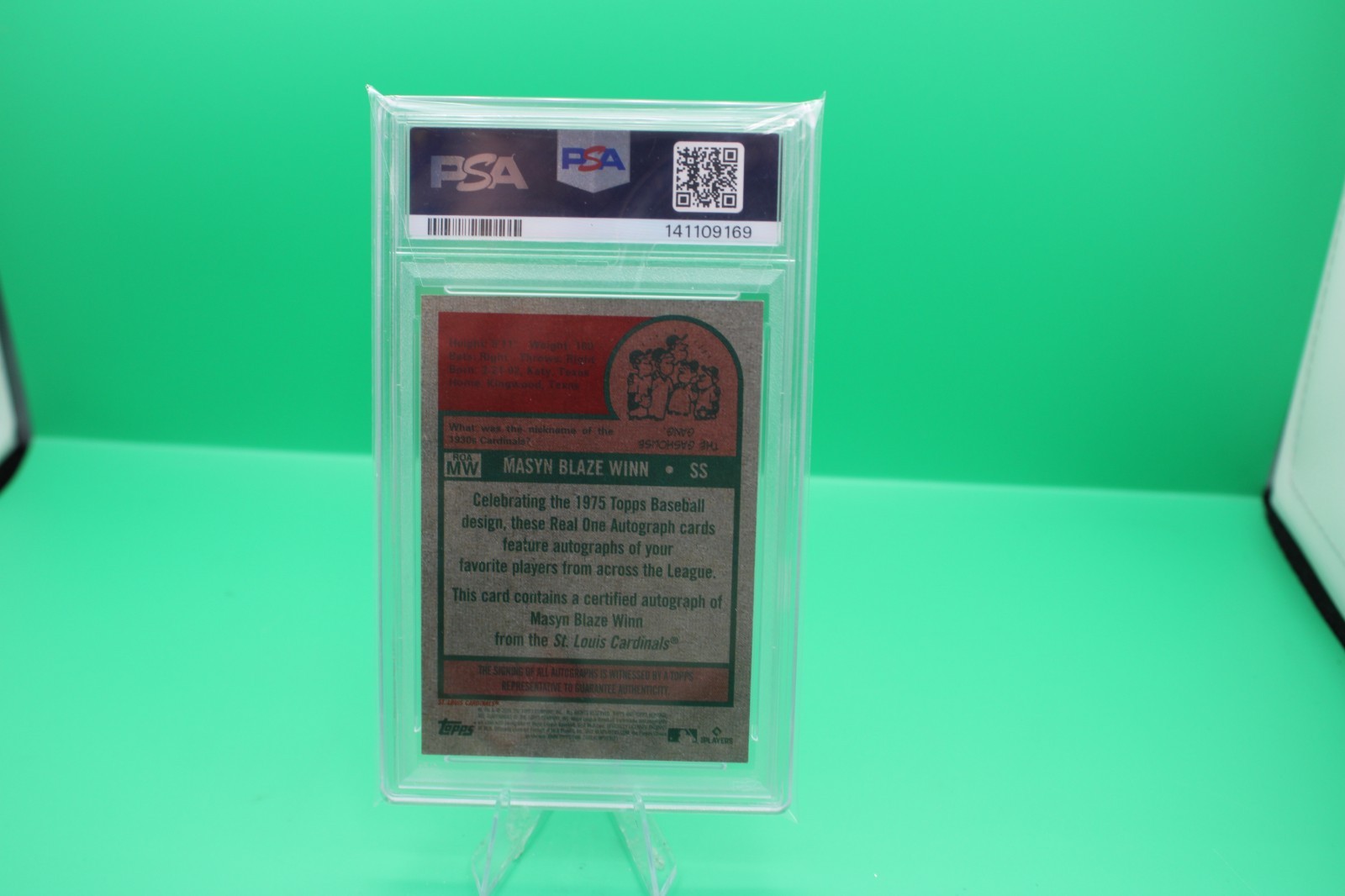 2024 Topps Heritage Real one Autograph Masyn Winn No. ROAMW PSA 10 view 15