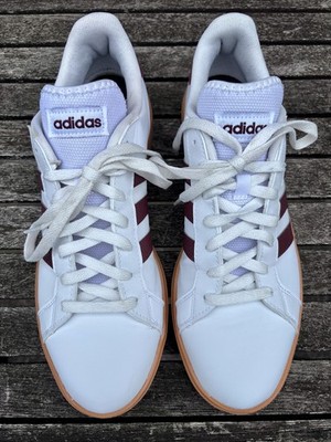 adidas grand court Sneaker mit bordeauxroten Streifen - wie neu