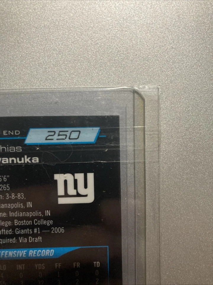 2006 Bowman Chrome- Mathias Kiwanuka #250- Rookie Autograph-  New York Giants - Image 4 of 4