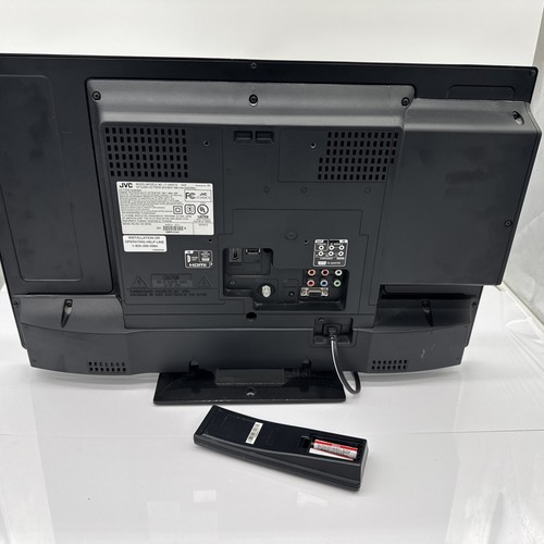 JVC LT-24DE73 24" LCD TV/DVD Player Combo 1080p w/Stand and Remote (READ) - Picture 4 of 6