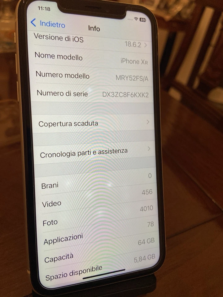 Apple iPhone XR - 64GB - Bianco (Sbloccato) - Immagine 2 di 4