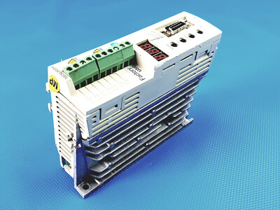 Mitsubishi MR-C10A-UE Melservo AC Servoantrieb 100W Gehäuseschaden!! Inkl. MwSt.