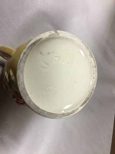 Vintage Hull #92 Yellow Sun Glow Vase 6 1/2" - Picture 6 of 6