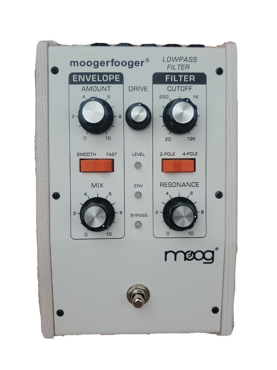 Moog Moogerfooger Mf-101 Lowpass Filter Guitar Pedal BRAND Moog Moogerfooger Mf-101 Lowpass Filter Guitar Pedal BRAND