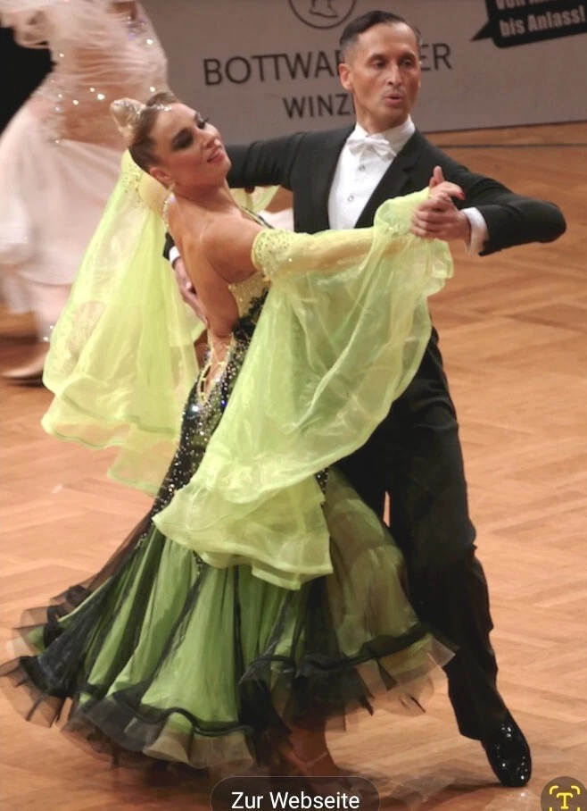 Tanzkleider standard Clearance