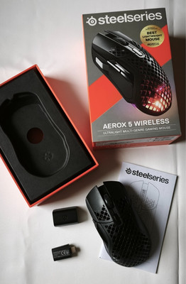 SteelSeries Aerox 5 Wireless Gaming-Maus | Ultraleicht | Wie NEU | inkl. OVP
