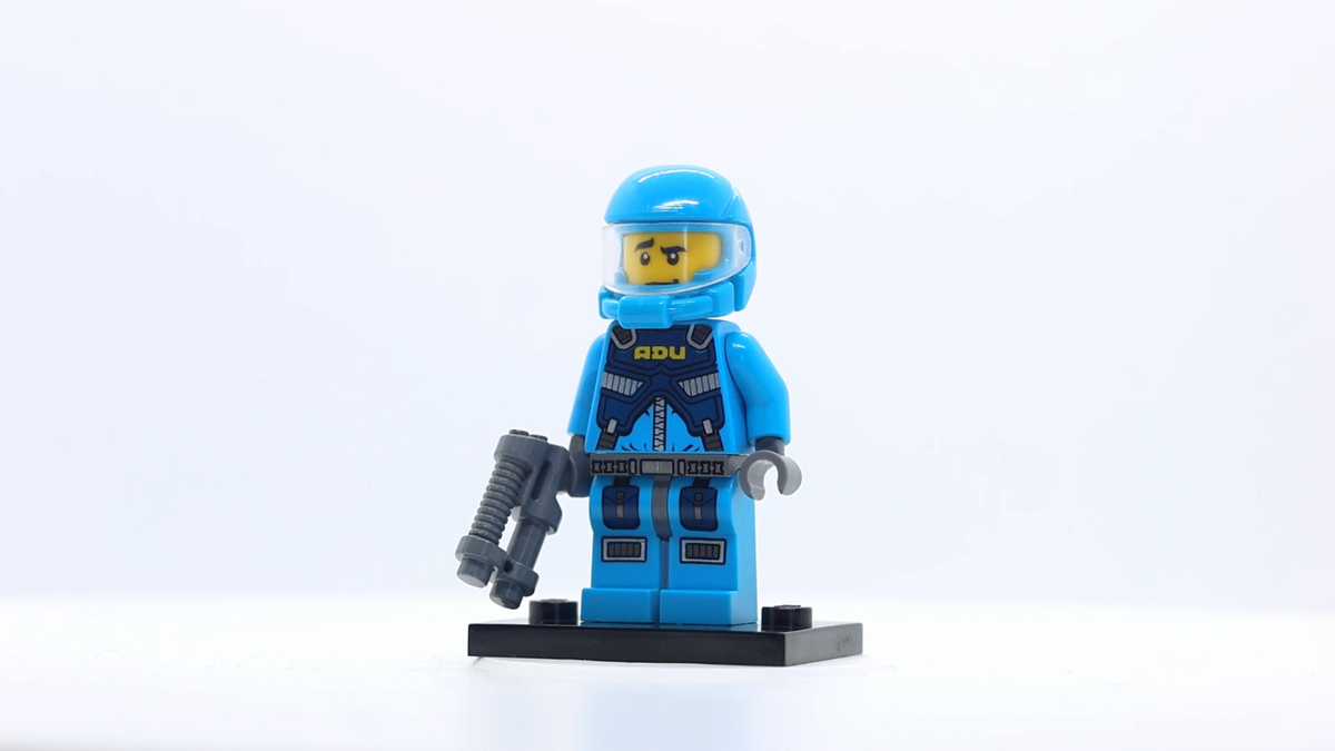 LEGO Alien Conquest ADU Trooper Minifigure (Helmet & Blaster