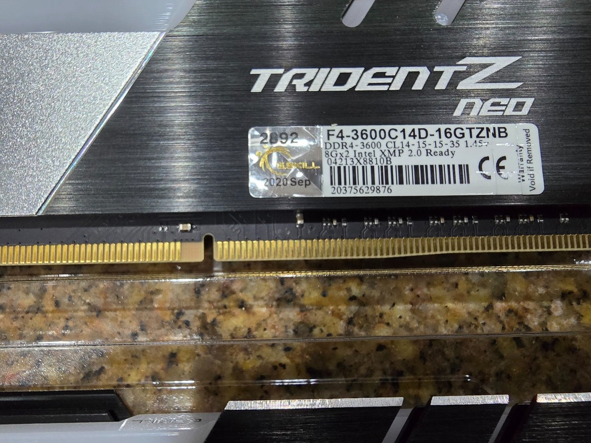 【中古】G.SKILL DDR4 3600Mhz 16gb(8gb×2) s-l640.jpg