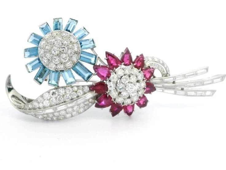 26.82 TCW Ruby ,Aquamarine & Sapphire Flower With Petal Design Women's Brooch - Image 3 of 4