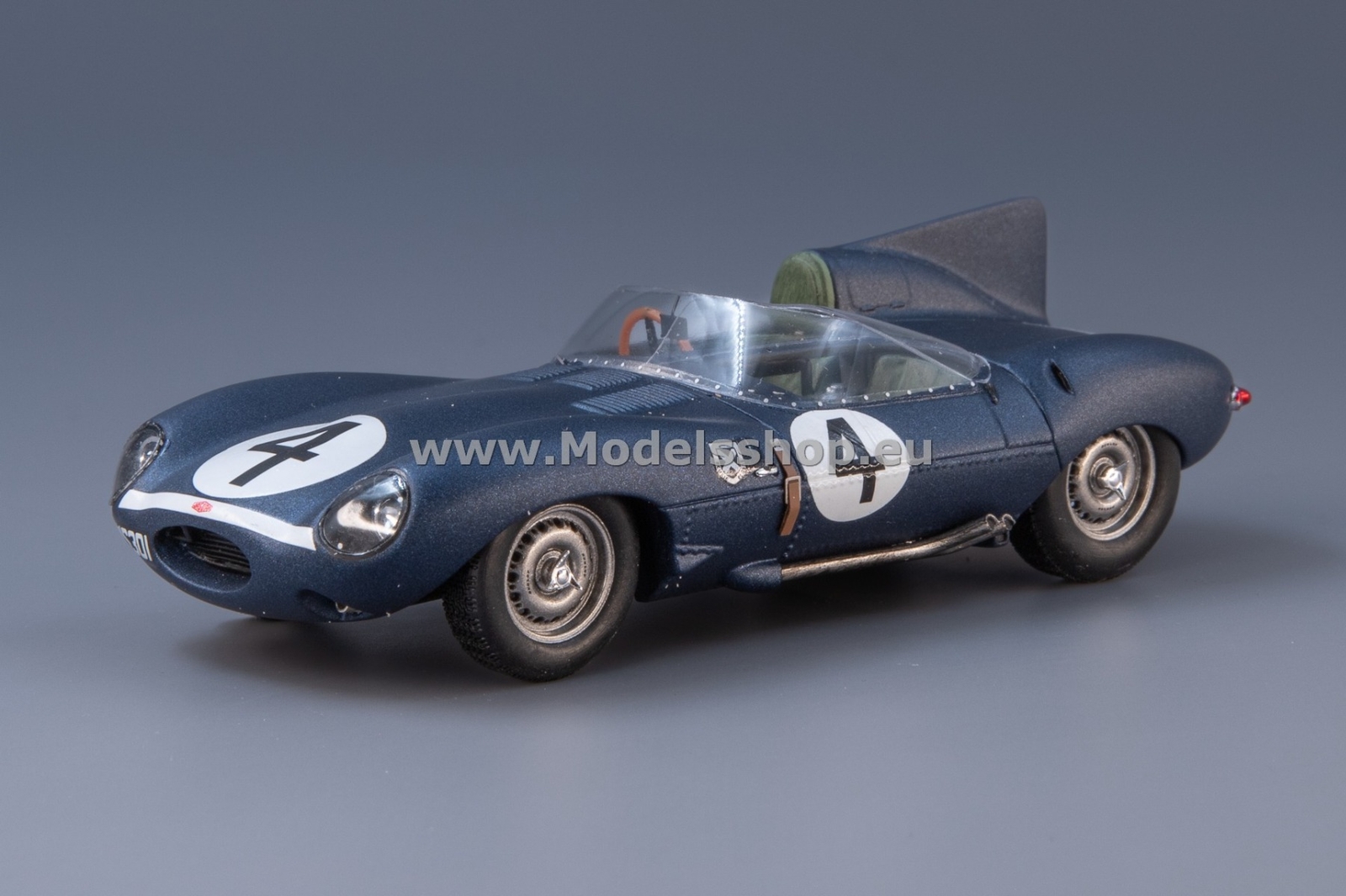 Spark 1/43 Scale 43LM56 - Jaguar D Winner #4 24H Le Mans 1956 - Matt