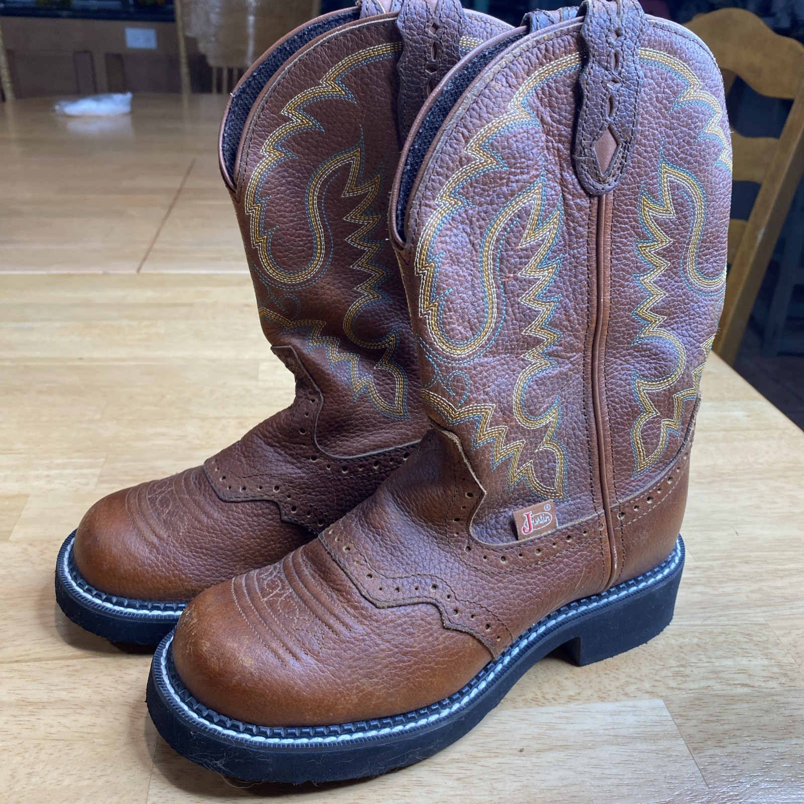 Justin Boots Gypsy L9908 Brown Leather Cowgirl Boots Size 6.5 B