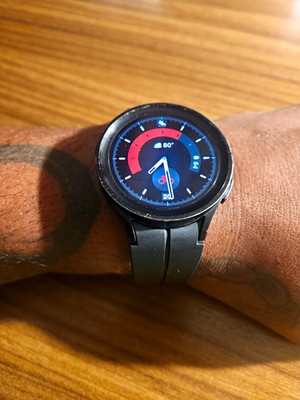 Samsung Galaxy Watch 45mm Black Metal Case Wear OS Fitness Black Silicone Band