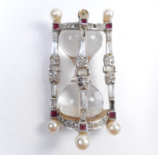 A/F Rare Crown Trifari Alfred Philippe Clear Lucite HOURGLASS Rhinestone Brooch