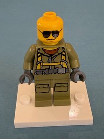 LEGO City Fig cty0697 - Male Worker Volcano Explorer - Light Scratches/No Cracks