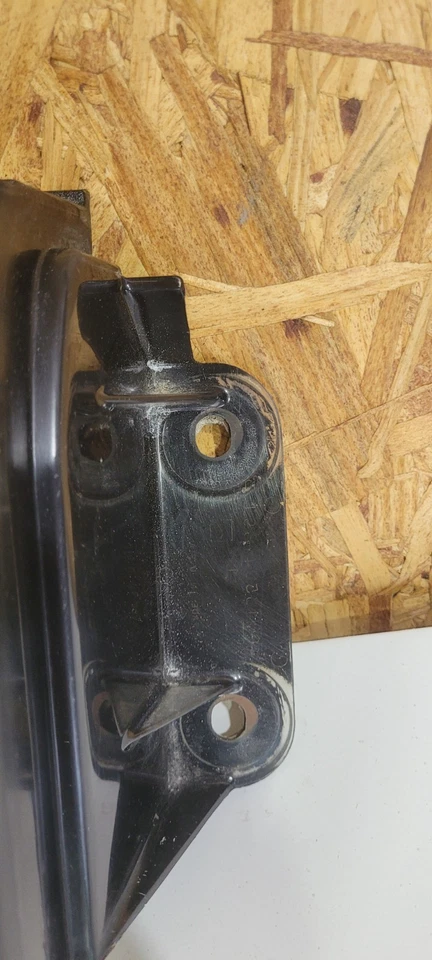 1985-1992 Pontiac Firebird Trans Am painel de enchimento lanterna traseira enfeite usado OEM - Imagem 3 de 4