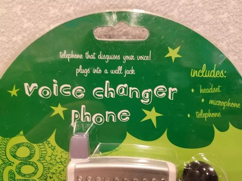 2000s Y2K Youniverse Girl Speaker Pillow & Limited Too Voice Changer Phone Set - Picture 14 of 16