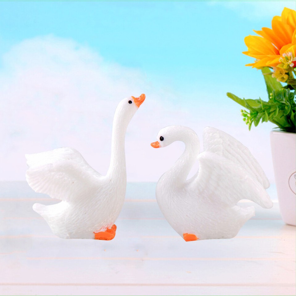 2 Pcs Swan Figurine Miniture Decoration Miniature Garden Decorations