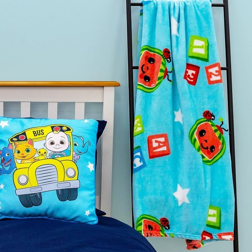 CoComelon Friends Official Fleece Throw | Friends Design Super Soft Blanket - Picture 2 of 3
