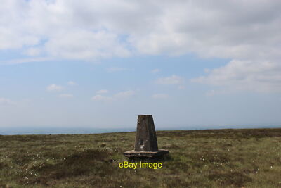 Foto 6x4 Trig Point on Hazelhurst Fell (2) Oakenclough Lonely triangulat c2018