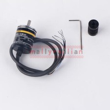 one OMRON Rotary Encoder E6A2-CW3C 360P/R NEW