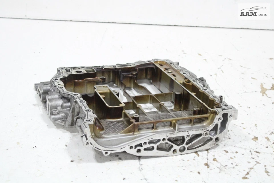 AUDI A6 QUATTRO C7 2012 3,0 L motor de gasolina cárter de aceite superior 06E103603 OEM Foto 3 de 4