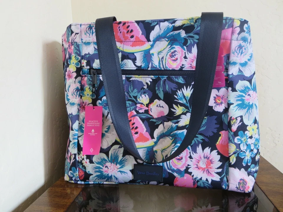 VERA BRADLEY REACTIVE DRAWSTRING FAMILY TOTE BAG, GARDEN FLORAL, NWT $65 - Image 3 of 4