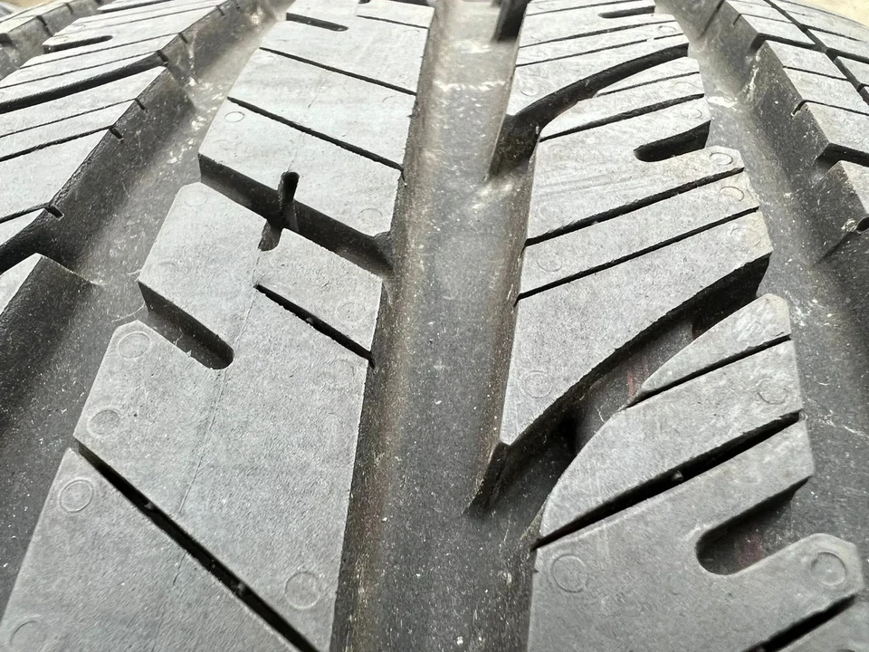 Allwetterreifen 225/40 R19 93H XL Bridgestone Turanza LS 100A RFT RSC * 2018 NEU - Bild 3 von 3