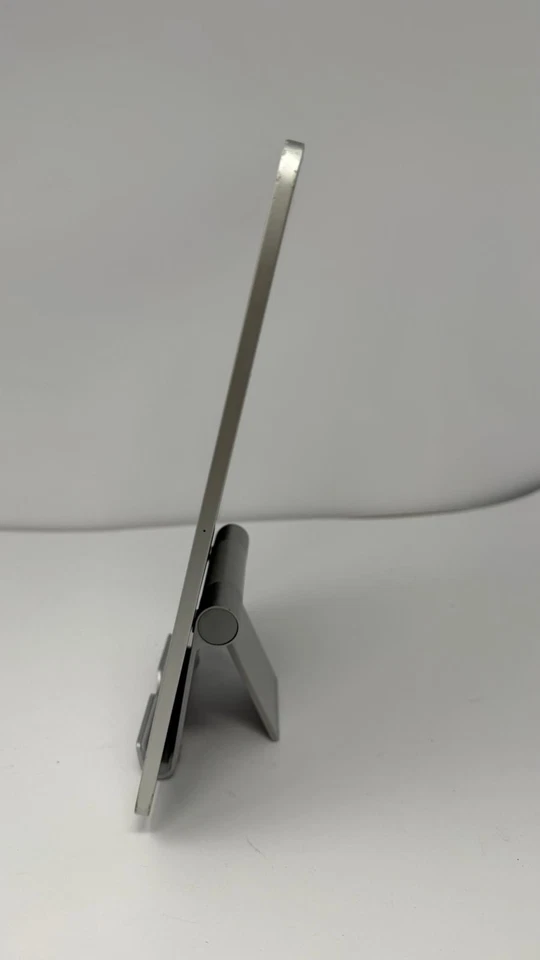 iPad Pro 11" 1a Generazione 2018 -64GB -Grigio- Wi-Fi - Immagine 3 di 4