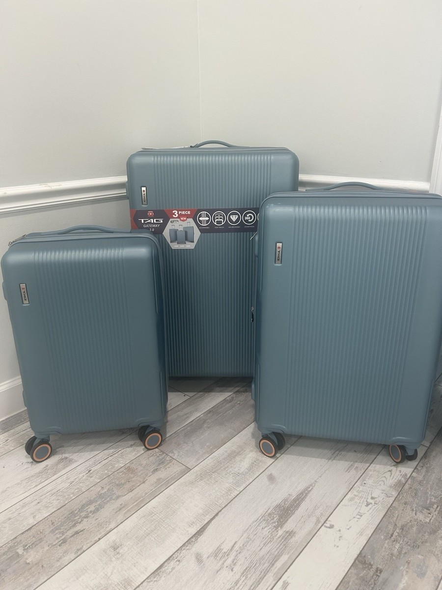 Tag Gateway 2.0- 3 Piece Hard side Spinner Luggage Set (28