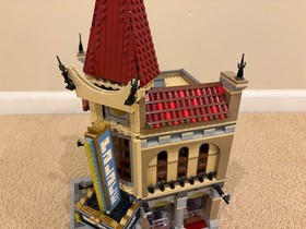 LEGO Palace Cinema 10232 Modular Building Used INCOMPLETE