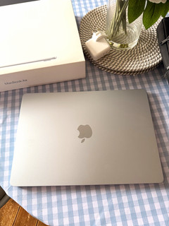 Apple MacBook Air 15" 2025 M4 16GB Memory 256GB Storage
