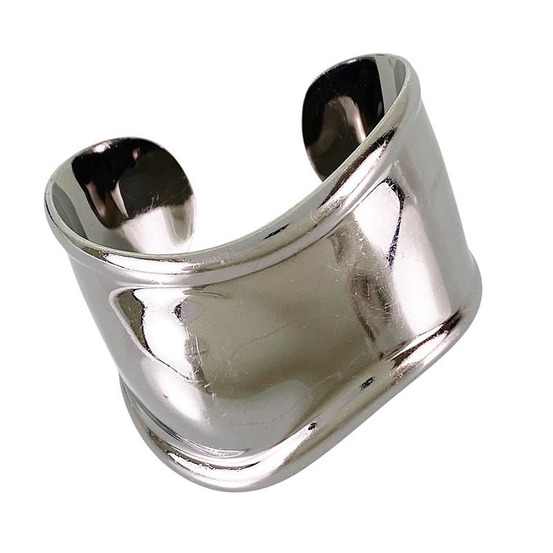 TIFFANY & CO.