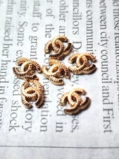 CHANEL BUTTONS GOLD TINY GLUE ON 8 MM 6 PCS PLEASE READ ITEM DESCRIPTION