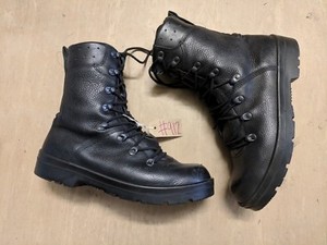 black combat boots size 5
