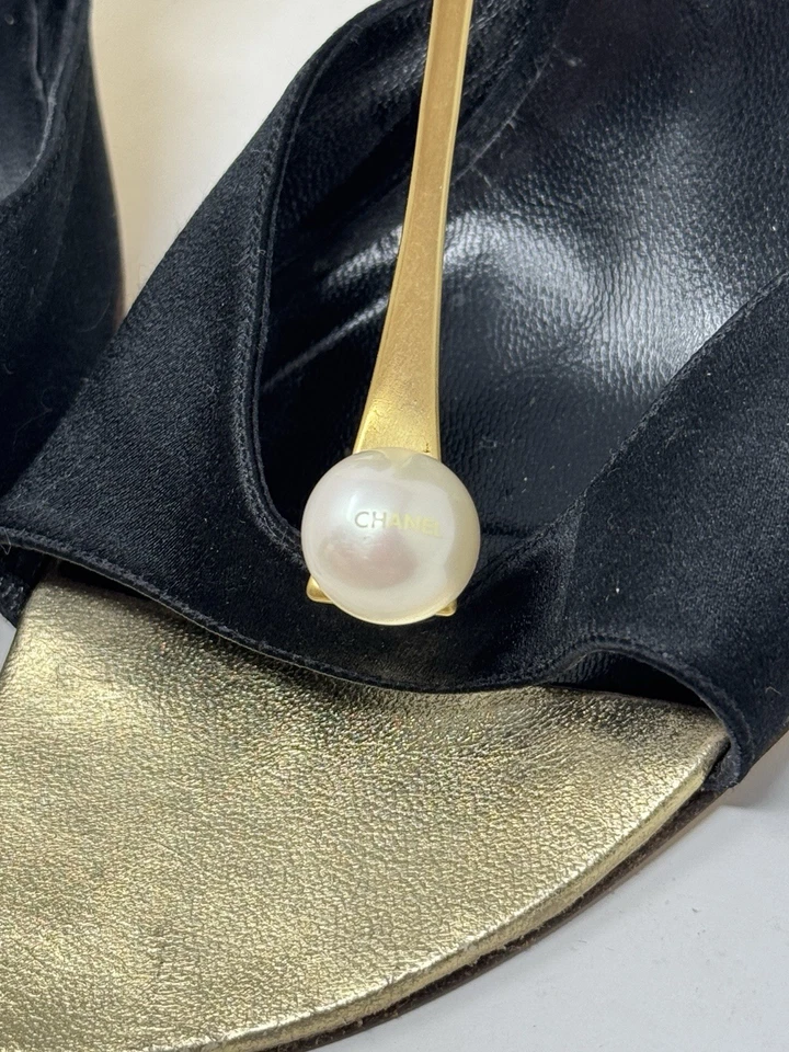 Tacones Chanel vintage con correa en T de perlas 39 Foto 3 de 4