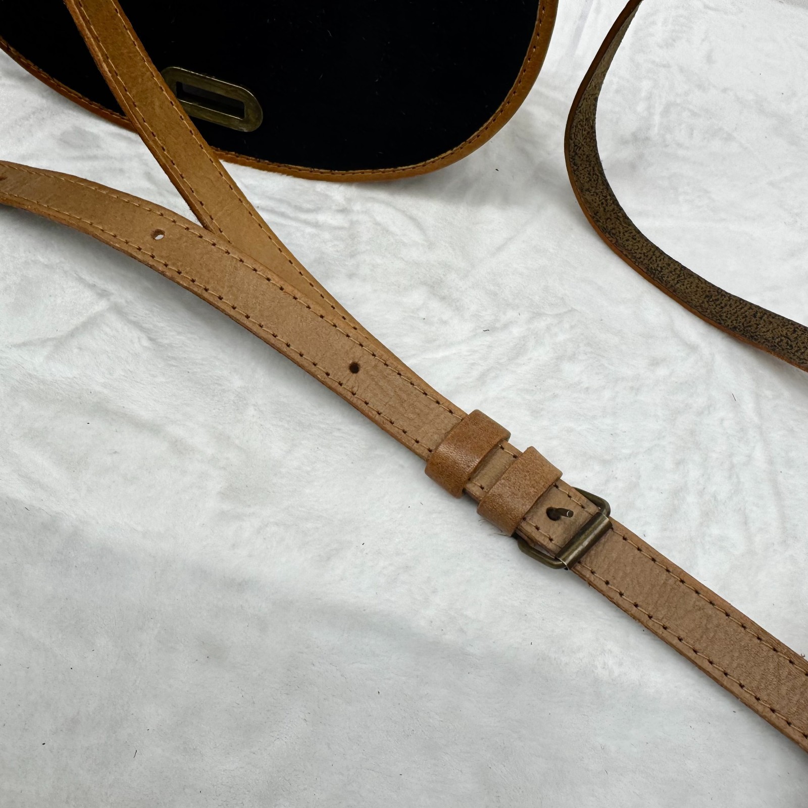 Beara Beara Structure Tooled Caramel Genuine Leat… - image 19