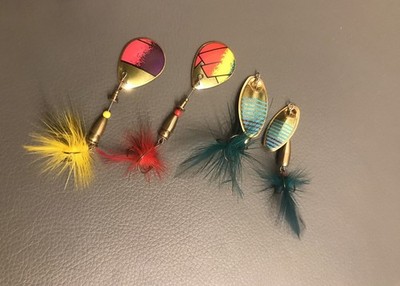 Spinner Kunstköder Angelköder Blinker Angelköder mit Federn in 3 Farben