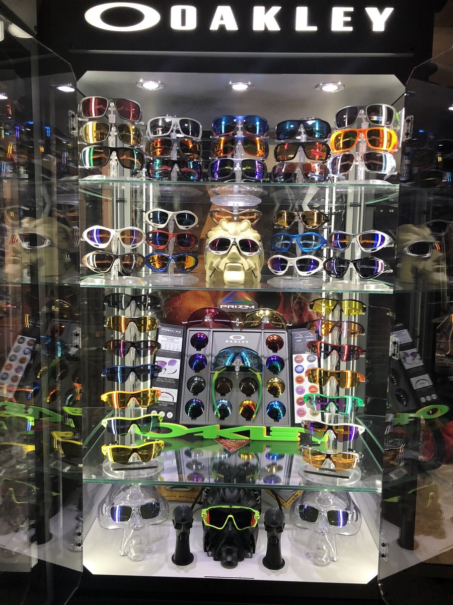 Premium Oakley 4.0 Single Display Tower Case | eBay